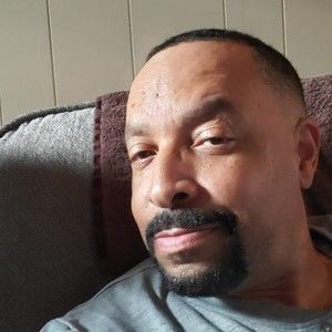 Meet your Posher, Guy